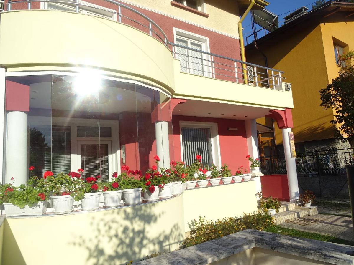 Стаи За Гости Ве-Бо-Ли** Bankja Exterior foto