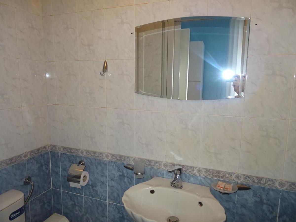 Стаи За Гости Ве-Бо-Ли** Bankja Exterior foto
